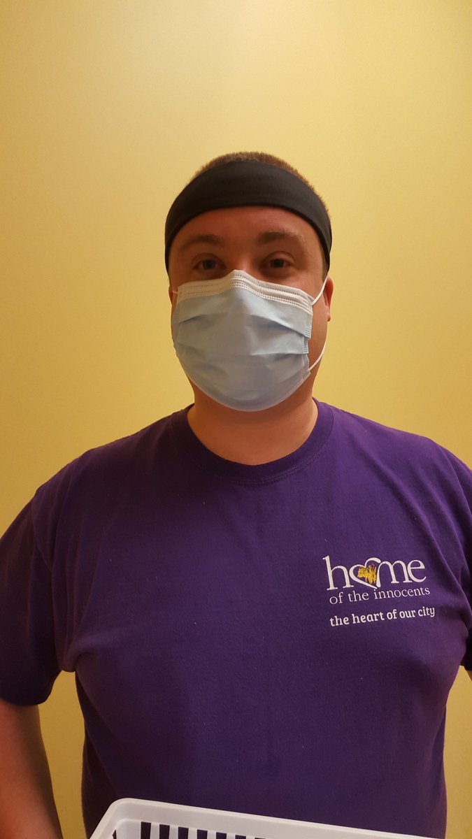 HomeInnocents's tweet photo. Our therapists are spending time sewing buttons on headbands 2 help alleviate the pressure of masks resting on the cheekbones and ears. It helps prevent bruising &amp; skin breakdown. We're all helping each other &amp; we're in it together! #togetherky #teamkentucky #lovethehome #covid19 https://t.co/3dBeCPLC5W