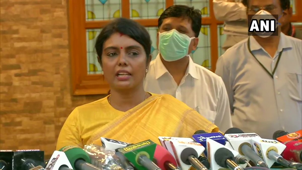 75 more persons have tested positive for #COVID19 in Tamil Nadu of which 74 are those who participated in the Tablighi Jamaat event in Delhi. 
Total positive cases in the state are 309 including 264 who attended the Tablighi event: Beela Rajesh, Tamil Nadu Health Secretary