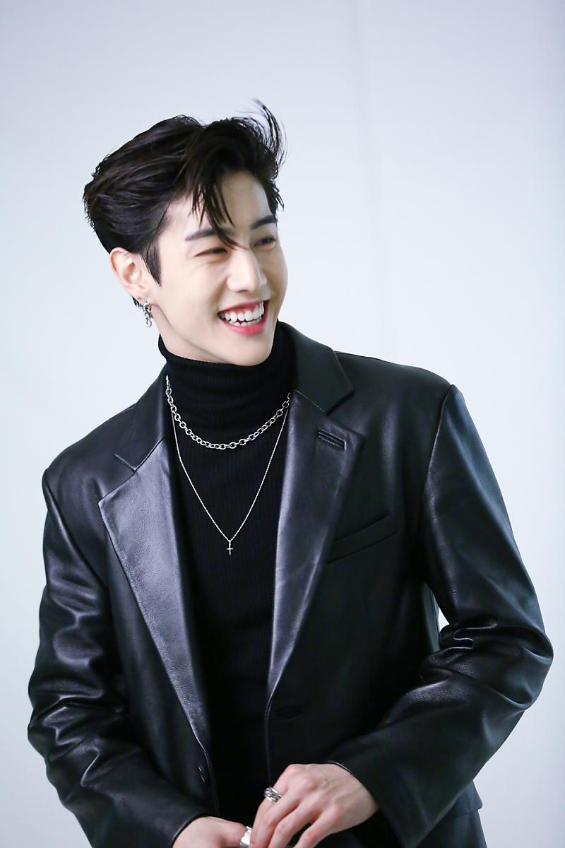 To all Mark Tuan stan please don't open this thread, JUST DON'T #MARK  #GOT7  @GOT7Official  @mtuan93