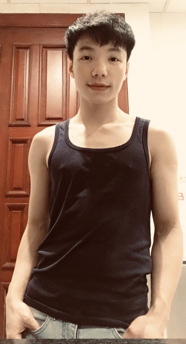blued19922's tweet photo. Yêu Lại Người Hôm Qua #1992 https://t.co/xkMLjWow4f
