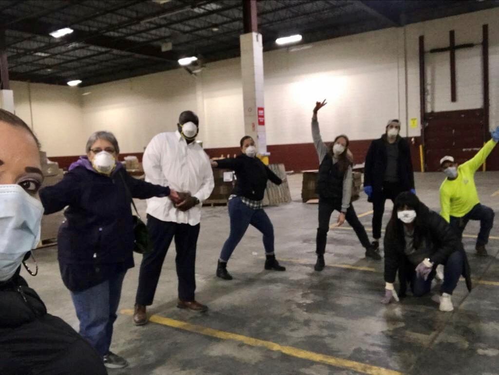 Proud of this team - City opens 20 additional food distribution sites, today.  phila.gov/2020-03-28-whe… 
Thanks to all those that helped.  And for making me smile. #phillyunited