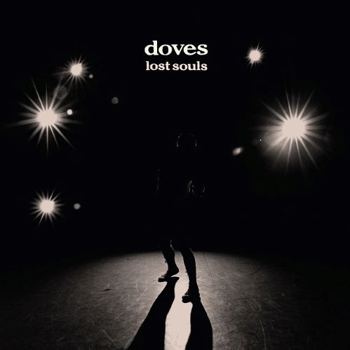 dovesmusicblog's tweet photo. Join Doves at 9pm UK time on Saturday as they celebrate the 20th anniversary of Lost Souls. Andy, Jimi &amp; Jez will be tweeting throughout the album listening party. 

Follow along, share your memories, ask the band questions. 

Thank you @Tim_Burgess #timstwitterlisteningparty https://t.co/tyXWr1UFvu