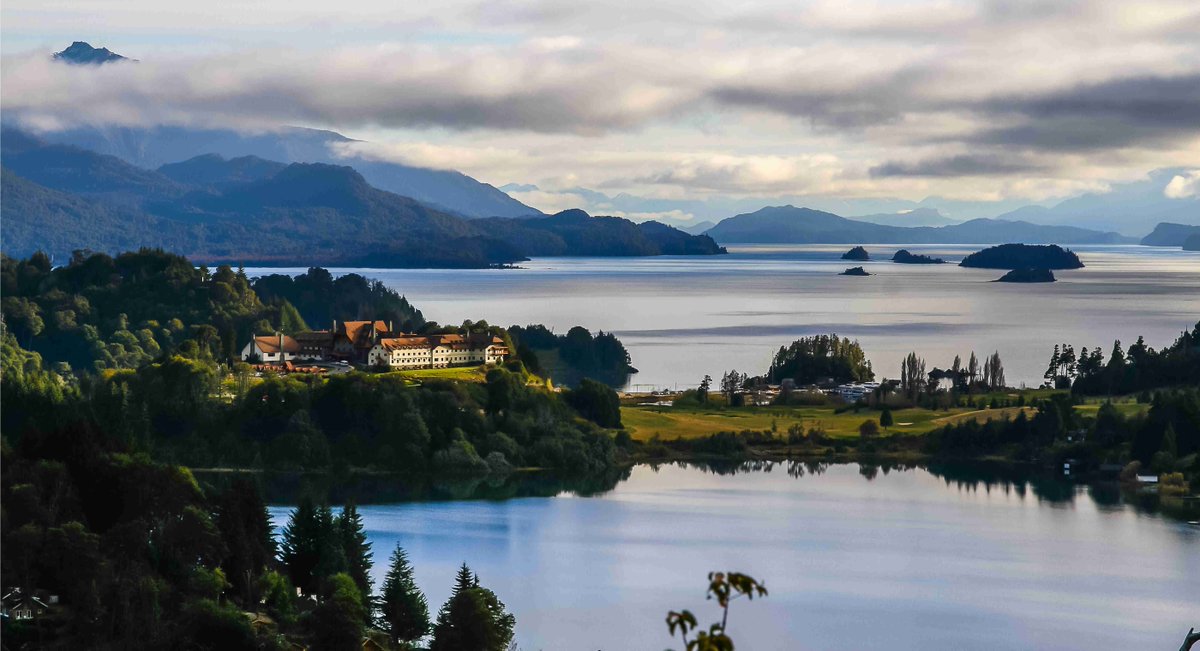 The lands of Patagonia span across Argentina and Chile, and there is so much to see, from Ushuaia to Bariloche. We want you to explore it all, so we created our 18-Day Patagonia Experience; the best of the best in our favorite adventure destinations!
buff.ly/38OEG8X