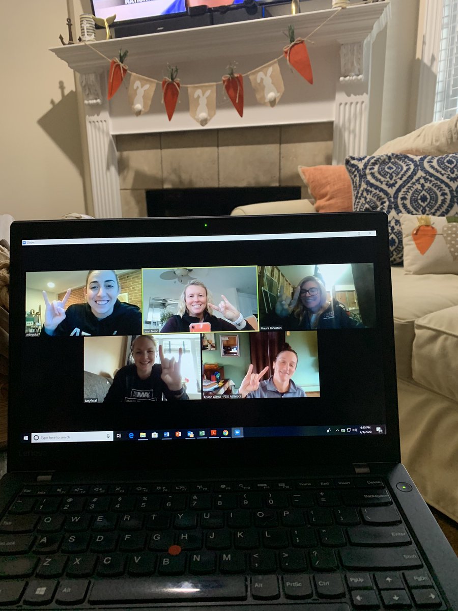 Grateful for @MBrooks87 putting together <a href="/FDUDevils/">FDU Devils Athletics</a> “Wednesday’s with Women.”  Great seeing all of you!  #HornsUp #DevilsPride