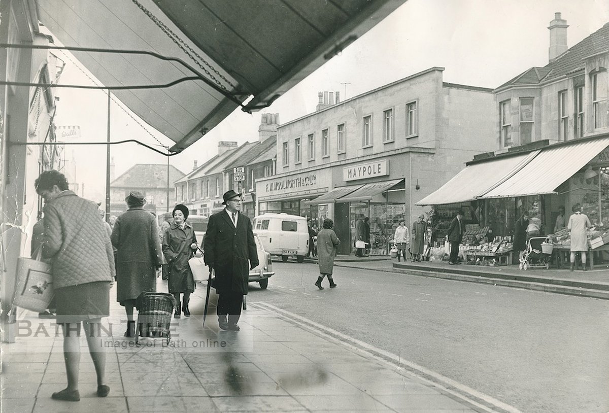bathintime's tweet photo. Woolworths had stores Stall St and on Moorland Road. Photos here from the 1960s and 1990.  The Moorland Road store closed in 2009 with the rest of the chain. https://t.co/QkXaRF3zuc