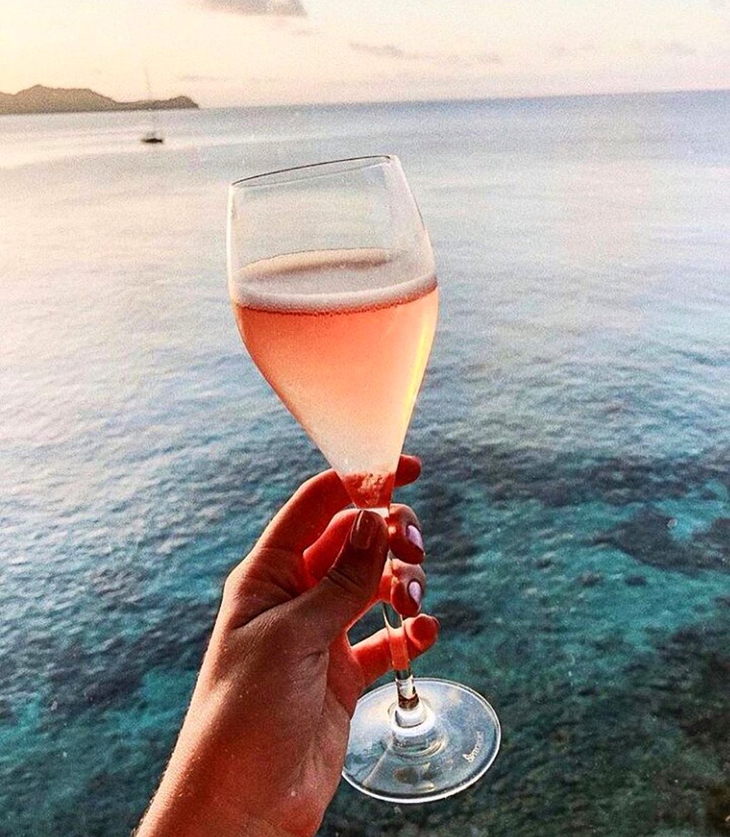 kefa06's tweet photo. Passez une agréable journée ☀️😊
#frenchrivieranice #frenchrivieraguidepaca #cotedazurfrenchriviera #cotedazurguide #iloveniceville #nicefrancesud #nicevillecotedazur #summernice #nicecotedazurfrance #Villefranche06 #unlimitedfrenchrivieranice #cotedazurlifeniceville https://t.co/qMLShL1P1d