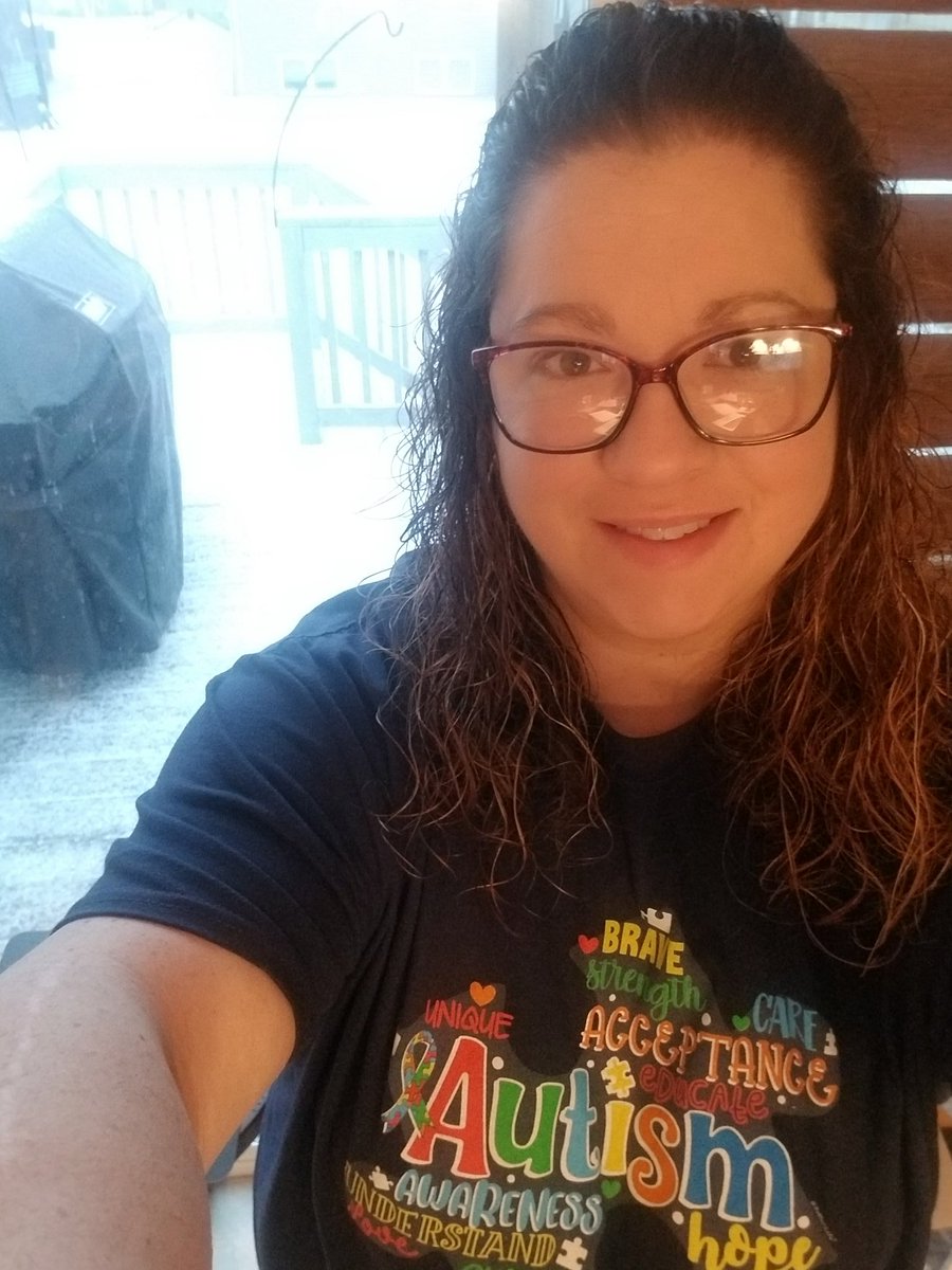 rjensen270's tweet photo. I hope you are wearing blue today!!  #AutismAwarenessWeek #thisishowweroll https://t.co/vLhD9RP2nX