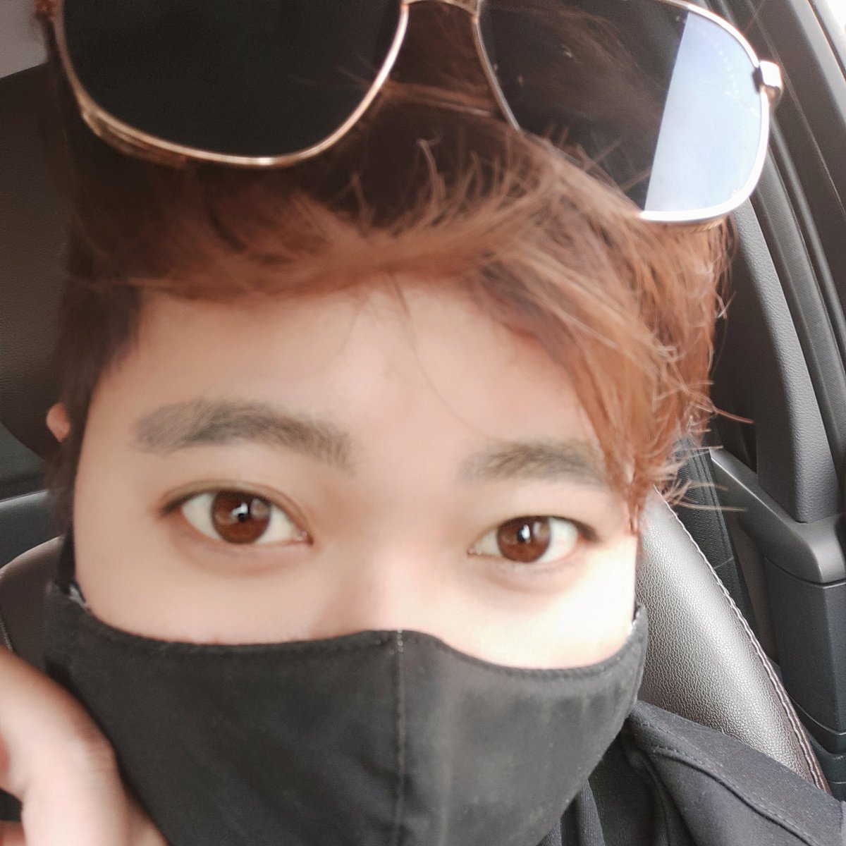 KornkamolwanM's tweet photo. กรกมลวรรณ ผู้มีแววตาดวงตา
#สีน้ำตาล #รักดวงตาตัวเอง #tomthai #tomdy #เลสเบี้ยน #ทีมผู้หญิงคบผู้หญิง https://t.co/8LBbuyE7ng