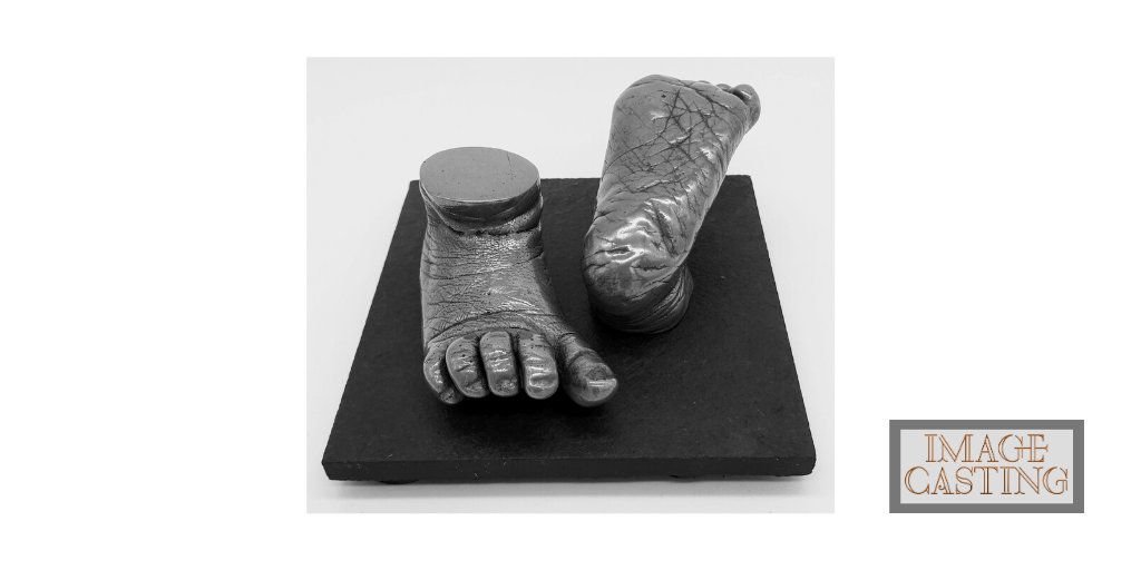 ImageCasting's tweet image. With all that’s been going on, I almost forgot it’s #Easter2020 soon! If you’re looking for a truly unique gift to treat a loved one at this tough time, I can send a gift voucher directly to them – so you can stay home and stay safe. #UKGiftHour