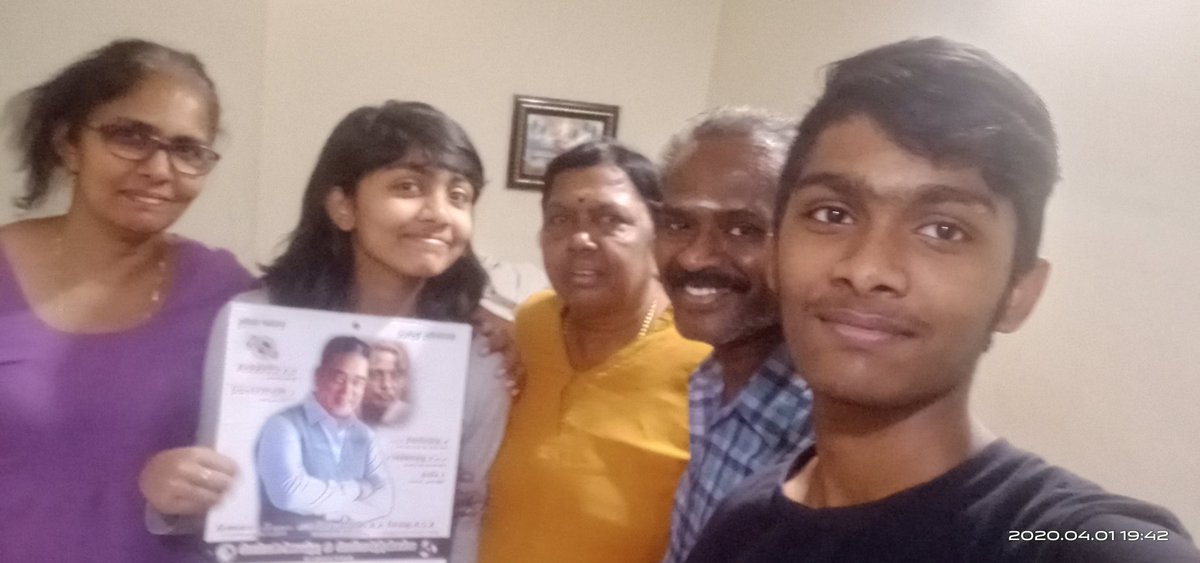 KumarM44987871's tweet photo. @ikamalhaasan #рооро▓рпЗроЪро┐ропро╛ #роиро▒рпНрокрогро┐ роЗропроХрпНроХ роиро┐ро░рпНро╡ро╛роХро┐ роОройрпНройрпИ родрпКроЯро░рпНрокрпБ роХрпКрогрпНроЯрпБ родро┐ро░рпБроЪрпНроЪро┐ропро┐ро▓рпН роОроЩрпНроХро│рпН роирпЖро░рпБроЩрпНроХро┐роп роХрпБроЯрпБроорпНрокроорпН ро╡ро┐рооро╛ройроорпН роХро┐роЯрпИроХрпНроХро╛рооро▓рпН роЗро░рпБрокрпНрокродро╛ро▓рпН роЙродро╡ро┐ роЪрпЖропрпНроп роЪрпКройрпНройро╛ро░рпН. роиро╛ройрпН роОройрпНройро╛ро▓рпН роЗропройрпНро▒ роЙродро╡ро┐ропрпИ роЪрпЖропрпНродрпБ роЗройрпНро▒рпБ рооро▓рпЗроЪро┐ропро╛ро╡ро┐ро▒рпНроХрпБ ро╡ро┤ро┐ роЕройрпБрокрпНрокро┐ройрпЗройрпН. #роиро▒рпНрокрогро┐ роЗропроХрпНроХроорпН роЪро╛ро░рпНрокро╛роХ https://t.co/AuJAywlKL5