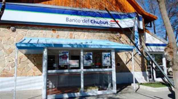 El Banco del Chubut abrirá el viernes para pagar jubilaciones y beneficios sociales conmarcaandina.com.ar/2020/04/02/el-…