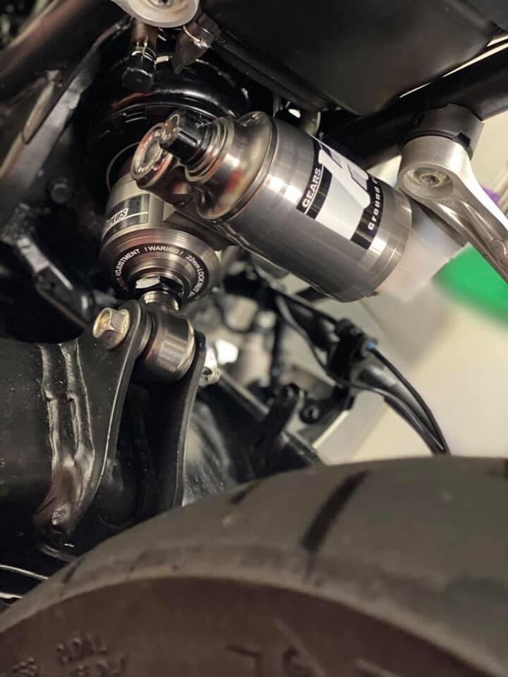 gears820's tweet photo. GEARS SUSPENSION
HONDA CB250R
H2PLUS
#Honda
#Gears
#H2Plus
#CB250R https://t.co/2gXIHQlN1x
