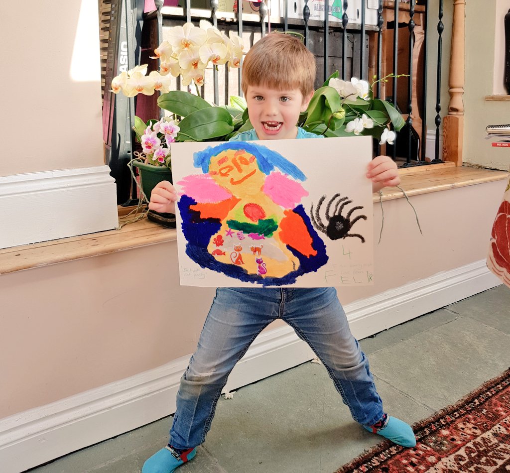 Jen_Horsey's tweet photo. @NightingaleLDN #rainbowsfornightingale 
Felix (aged 4) painted this picture of a bird having a cat party for the poorly people. https://t.co/ASGBoe1h9o