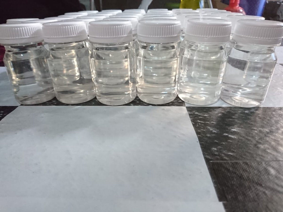 cecilia_cha's tweet photo. Sapa tau ada yang mau beli. Hand sanitizer refill for spray. 90ml murah aja 15rb. Apel 25pcs strawberry 12pcs. #laststock #handsanitizersolo #handsanitizermurah https://t.co/RLJOTV0hmS
