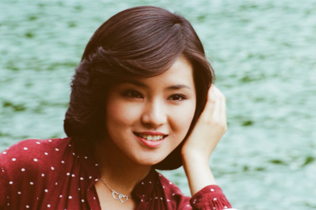 Ku Ar Twitter 山本由香利 ちょっと懐かしのアイドル歌手です ネガが出てきたのでアップしてみました 山本由香利 アイドル歌手 女優
