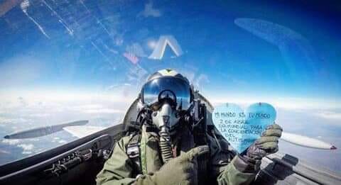 Día mundial del Autismo. 

✅Inundemos de corazones azules por todas esas personas con TEA (trastorno del espectro del autismo). 📷 Nacho Haz #MiMundoEsElTuyo 💙 #DiaMundialalAutismo