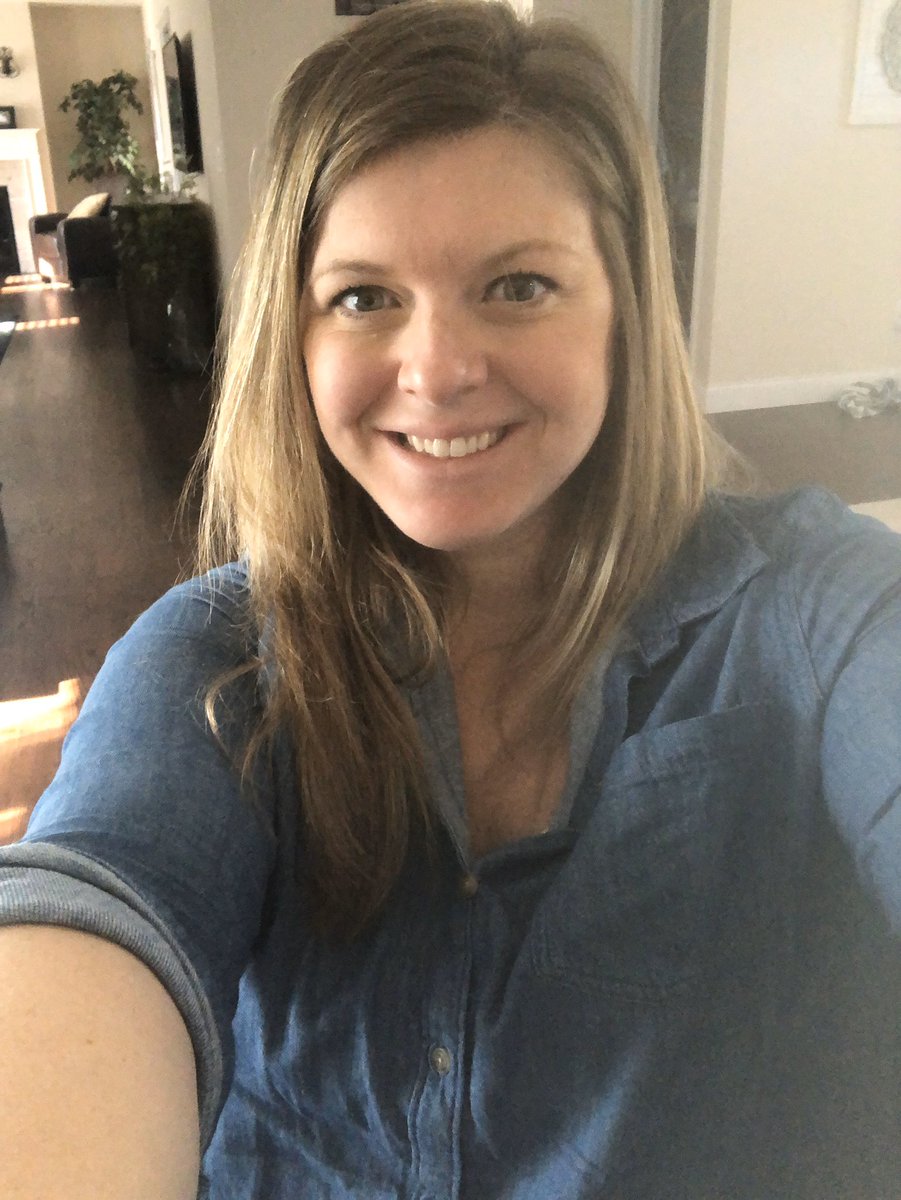 LauraWiddis1's tweet photo. Light it up blue! Today we celebrate #WorldAutismAwarenessDay virtually. Wear blue to show your support! #gregoryschool #wcmm https://t.co/R5BoPdTeRu