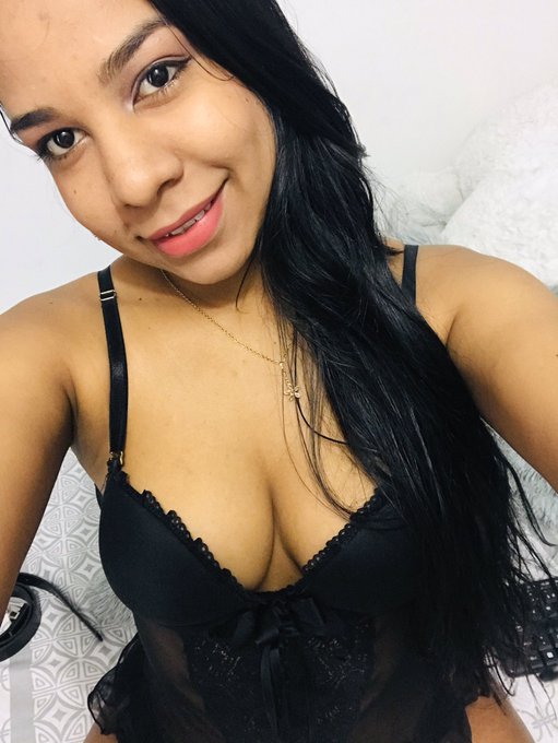 Good Morning Guys! Online now #camsoda https://t.co/SJeGrLQHkD<a href="/tag/camsoda"class="tags">#camsoda</a>