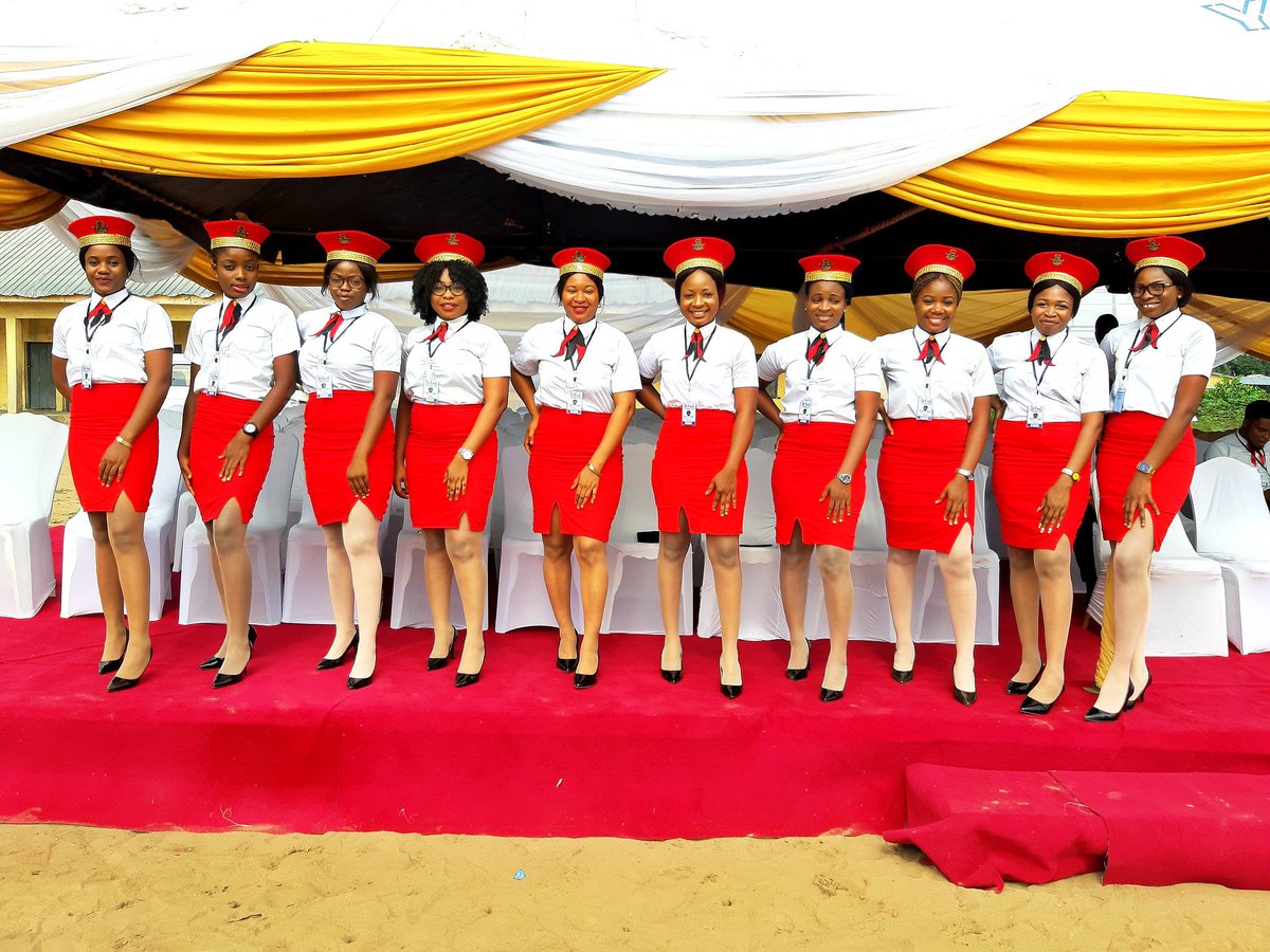 DeKlahsik's tweet photo. Your Event Hostesses https://t.co/UqBMt3WY2N