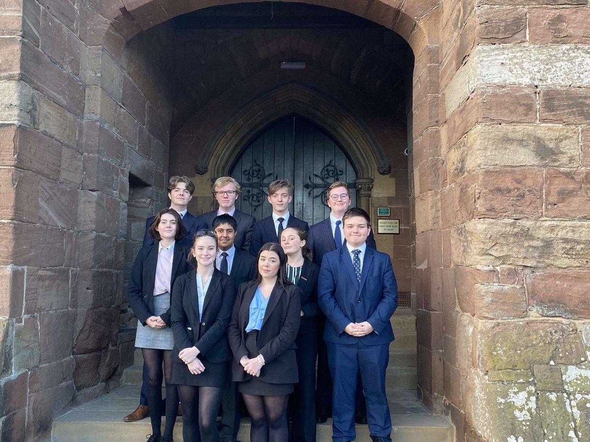 HuddleCuddle_YE's tweet photo. Happy Autism Awareness Day from our huddle to yours! 💙💛
#autismawareness #youngenterprise2020 #huddlecuddleagc https://t.co/jXiCmvxjbq