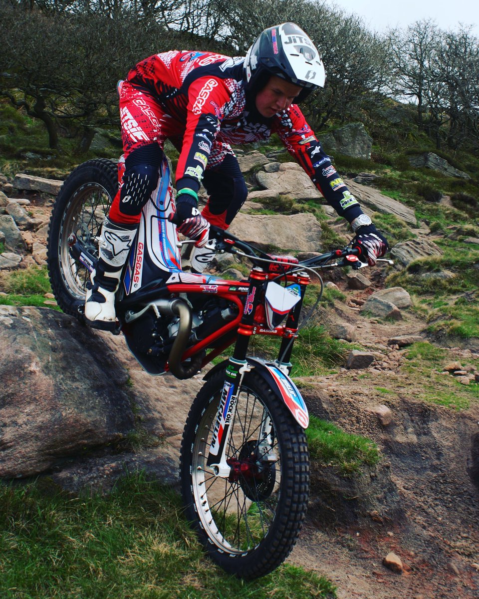 This weeks #throwbackthursday is 2014 when we helped a very young <a href="/JackPrice1997/">Jack Price</a> 👍 Glad to be back with him this year. Let's hope he's back competing soon. 
Stay safe everyone.....
#positivevibes #staysafe #trials #madeinbritain #keepbritainworking #rockoil #rockoilnews