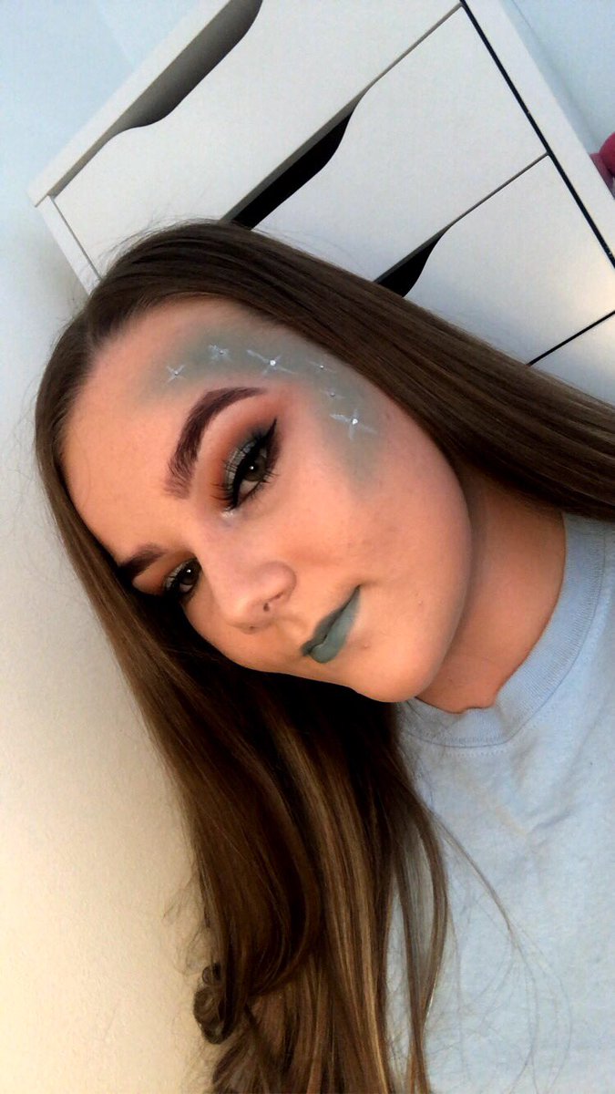 Lucymariecowles's tweet photo. So I decided to have another try and go all out... #atbchallenge
@gracedavies https://t.co/jsSQJqtzIS