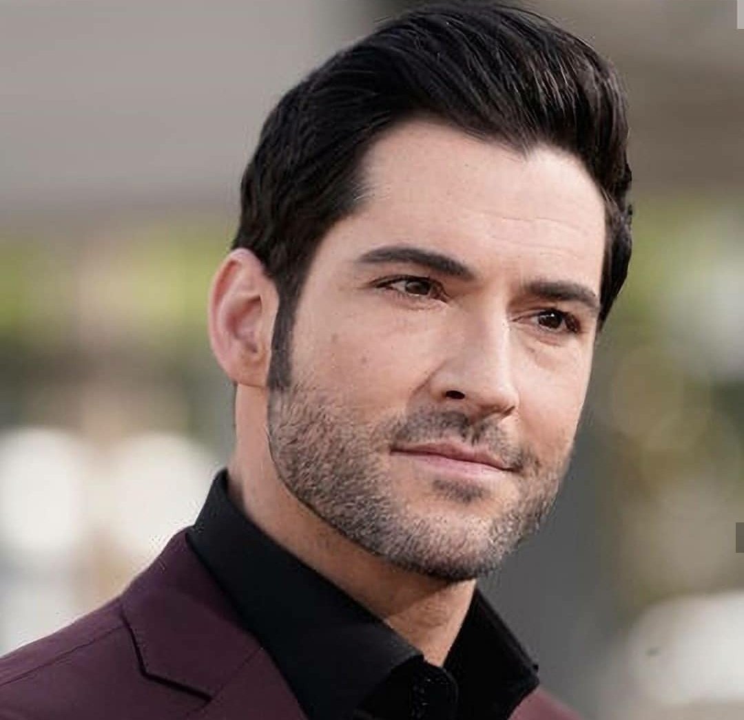 Lucifer Morningstar (@fallincelestial) on Twitter photo 