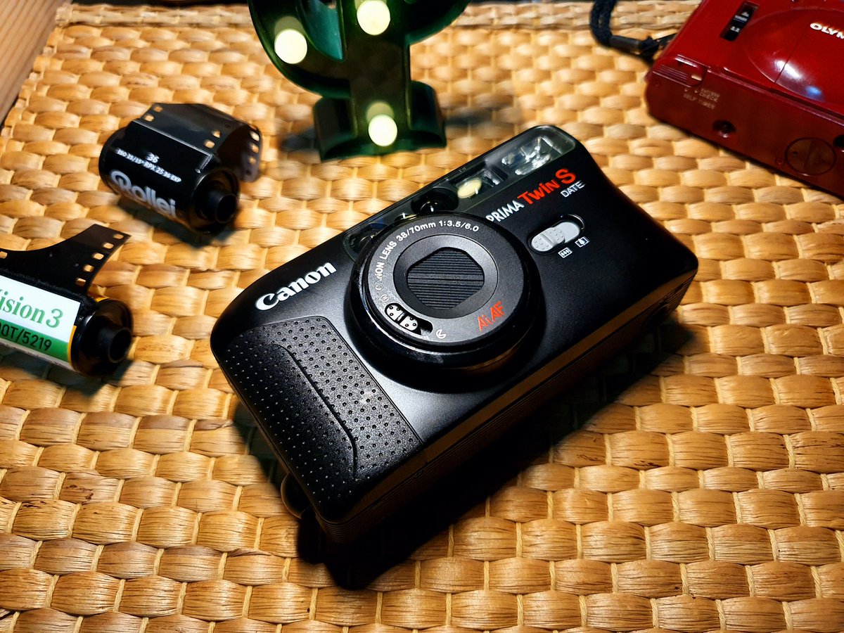 txxxfilm's tweet photo. Canon Prima Twin S
น้องเป็นคอมแพคสายสเนป ถ่ายสตรีทดีมากกถ่ายคม มีเลน2ระยะเทเลกับวาย แถมน้องเป็นออโต้โฟกัสไวมาก น้องเป็นออโต้ล้วน มีโหมดให้เล่นเยอะคือดือออ
สภาพ ใหม่มากกแถมจะไม่มีรอยเลย
ราคา 2,090 รวมส่ง,สาย,ซอง
#กล้องฟิล์ม #กล้องฟิล์มมือสอง #กล้องฟิล์มราคาถูก #กล้องฟิล์มคอมแพค https://t.co/eZ2kuJxK4N