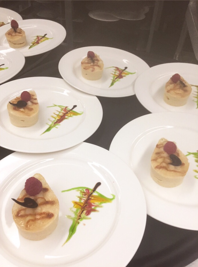 Bihter21790883's tweet photo. We baked something extra sweet for the quarantine!
Légumeria has delicious white Chocolate Raspberry Truffle for you to try at home. #HOS2131 @RestaurantInt @GetCracking https://t.co/EyP3yWGo5Q