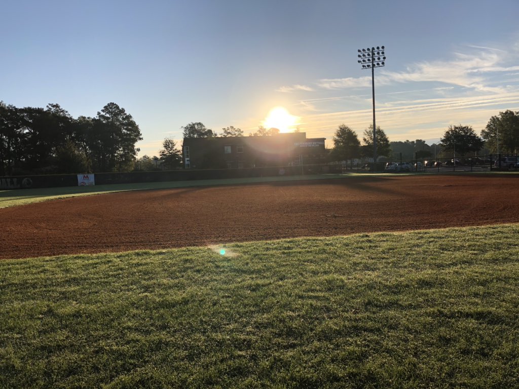 UNCP_Softball's tweet photo. Good morning #BraveNation https://t.co/4fjgBVAG15