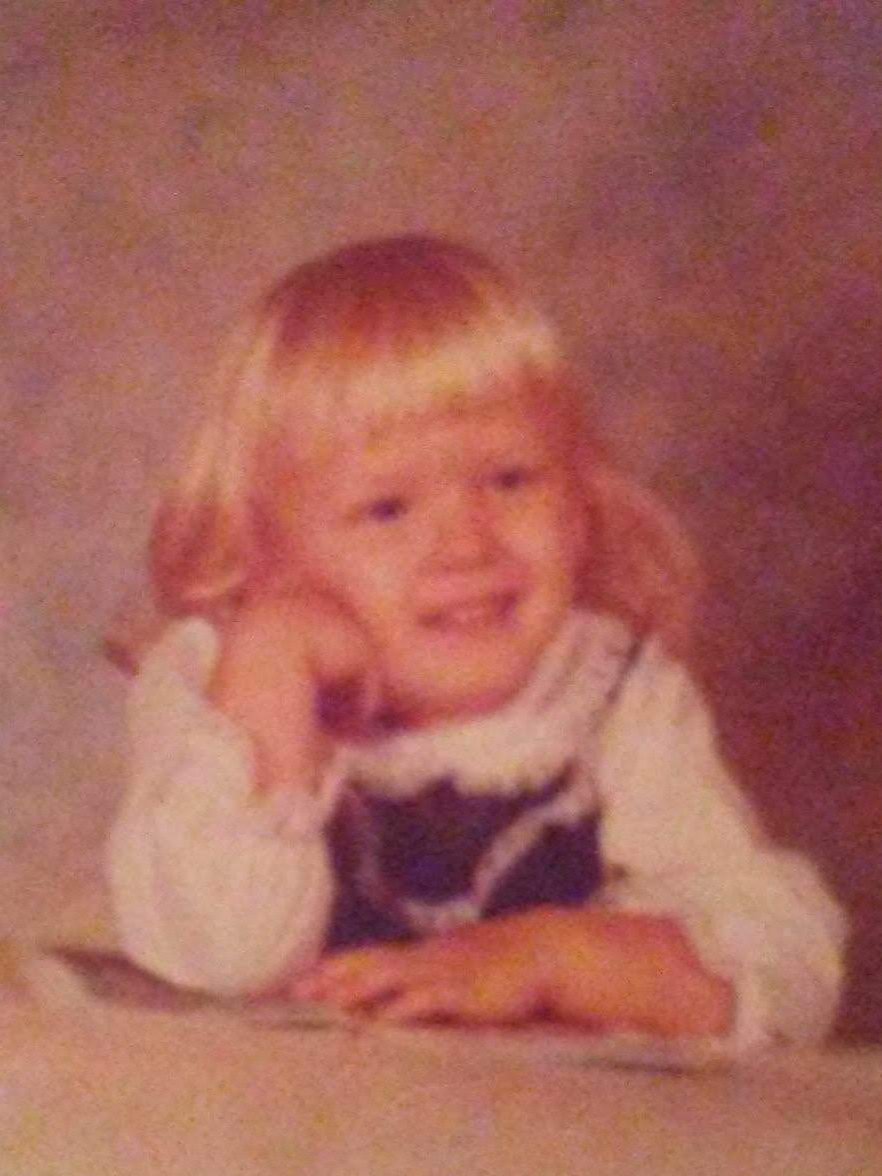 SenoraWBautista's tweet photo. #CWHSVirtualWeek @cwhs_springisd
Thursday... thrown WAY back! https://t.co/PeBFNzPQzu