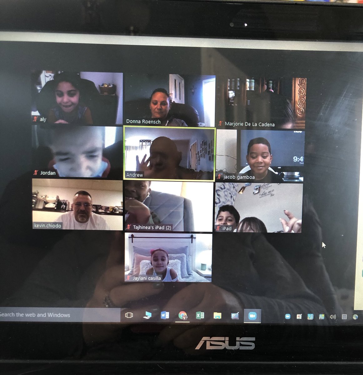 MrsRoensch's tweet photo. A zoom meeting with first grade!  Mr. Chiodo joined us to surprise the kids. They were so happy to see him! @MrChiodoBPS8910 @belleville_ps https://t.co/6E1sotnmU9