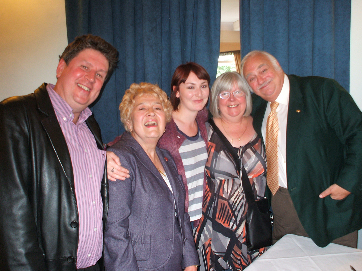 <a href="/Age_Exchange/">Age Exchange</a> was very sad to hear of the passing of Roy Hudd, a patron since 2007.

With his extensive knowledge and wonderful stories from the history of popular entertainment, Roy loved what we stood for: valuing individual reminiscence and personal memories.