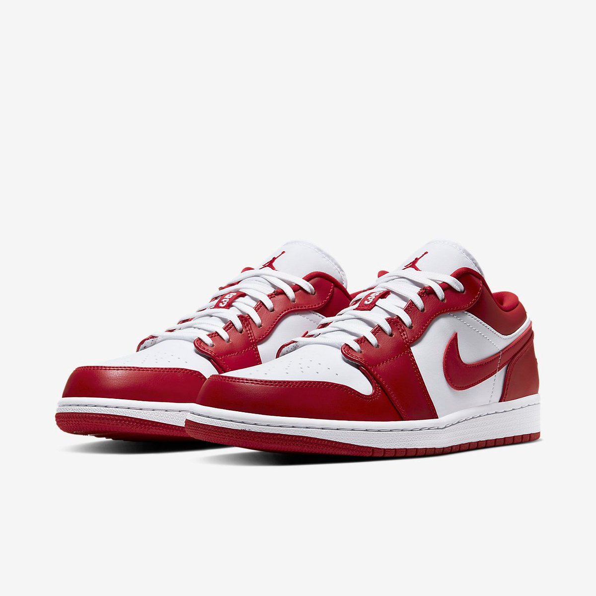 footlocker jordan 1 gym red