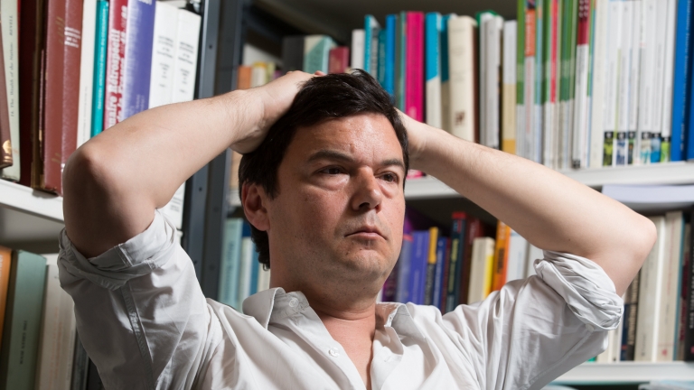 [Entretien] Thomas Piketty: "Oui, on peut combattre les inégalités!" https://www.alternatives-economiques.fr/thomas-piketty-oui-on-combattre-inegalites/00090311#entretien