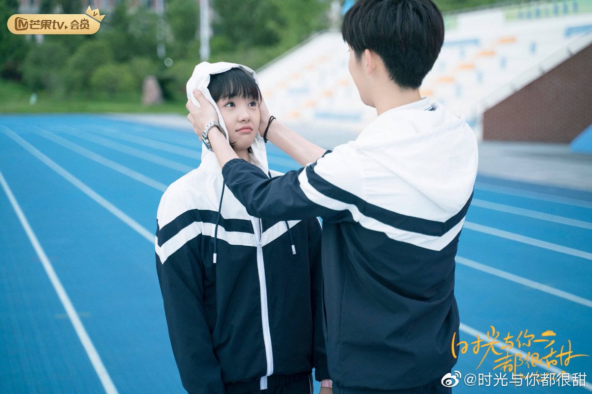 SeriesJeenjeen's tweet photo. นางเอก #ลวี่เสียวอวี่ กับเพื่อนสนิท #หวังฉิง เคยแข่ง produce101 ด้วย แสดงดี+น่าเอ็นดูมาก ดูแล้วต้องยิ้มตามเลย 💕
#吕小雨
#王晴 #haogirls
#beautifultimewithyou
#时光与你都很甜 https://t.co/ufQsaDGvJH