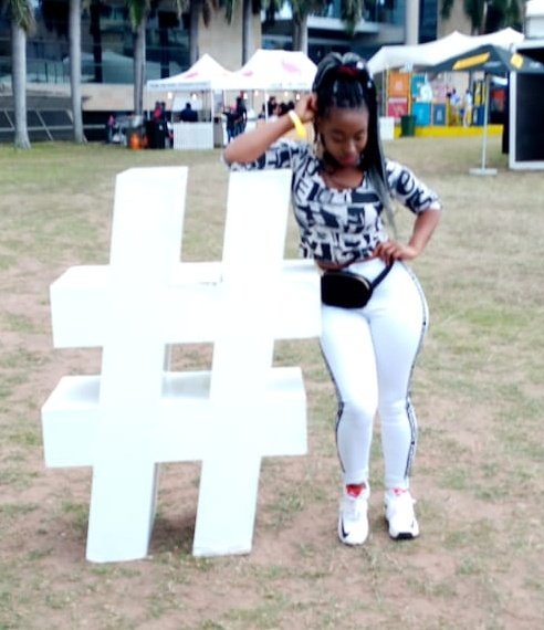 Daphnedark1's tweet photo. @danielmarven I am not sure if I am following the memo as I saw most pics are focusing on the behind or๐ค I don't the definition of booty #BootyForDaniel https://t.co/yyuD25BNY2