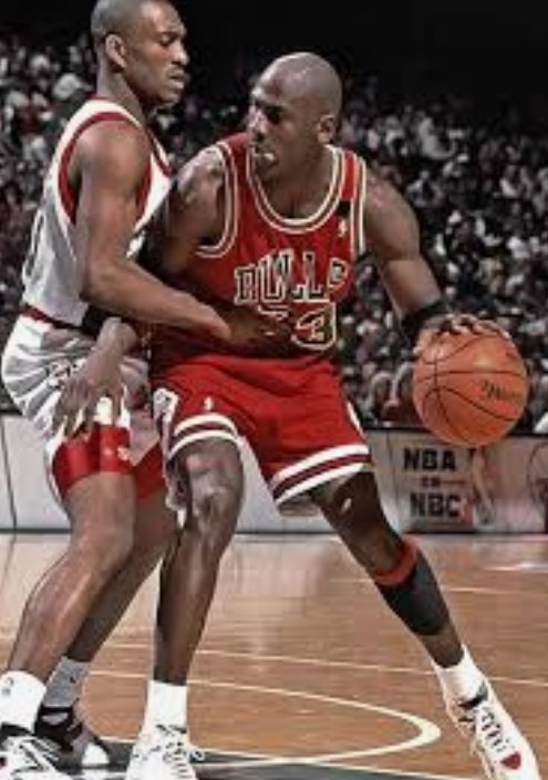 Another underrated athletic ball handling shooter from that era is Hersey Hawkins. He was an allstar & Barkley's num2 on the 1990 76ers tm that the Bulls eliminated. He was also the 4th option (averaging 16ppg) on the 1996 Sonics team that had allstars Kemp, Payton & Detlef