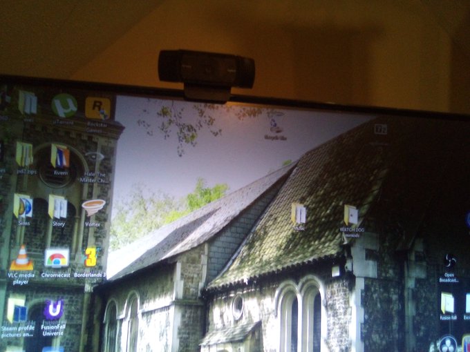 Looks like I need a new monitor. It will be hard editing on this. #newmonitor #computer #tech https://t