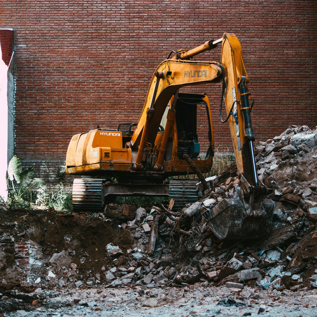 "Prevent local governments from demolishing slums or removing households from slums, unless it is to temporarily accommodate them in a safer environment, guaranteeing their ability to return."