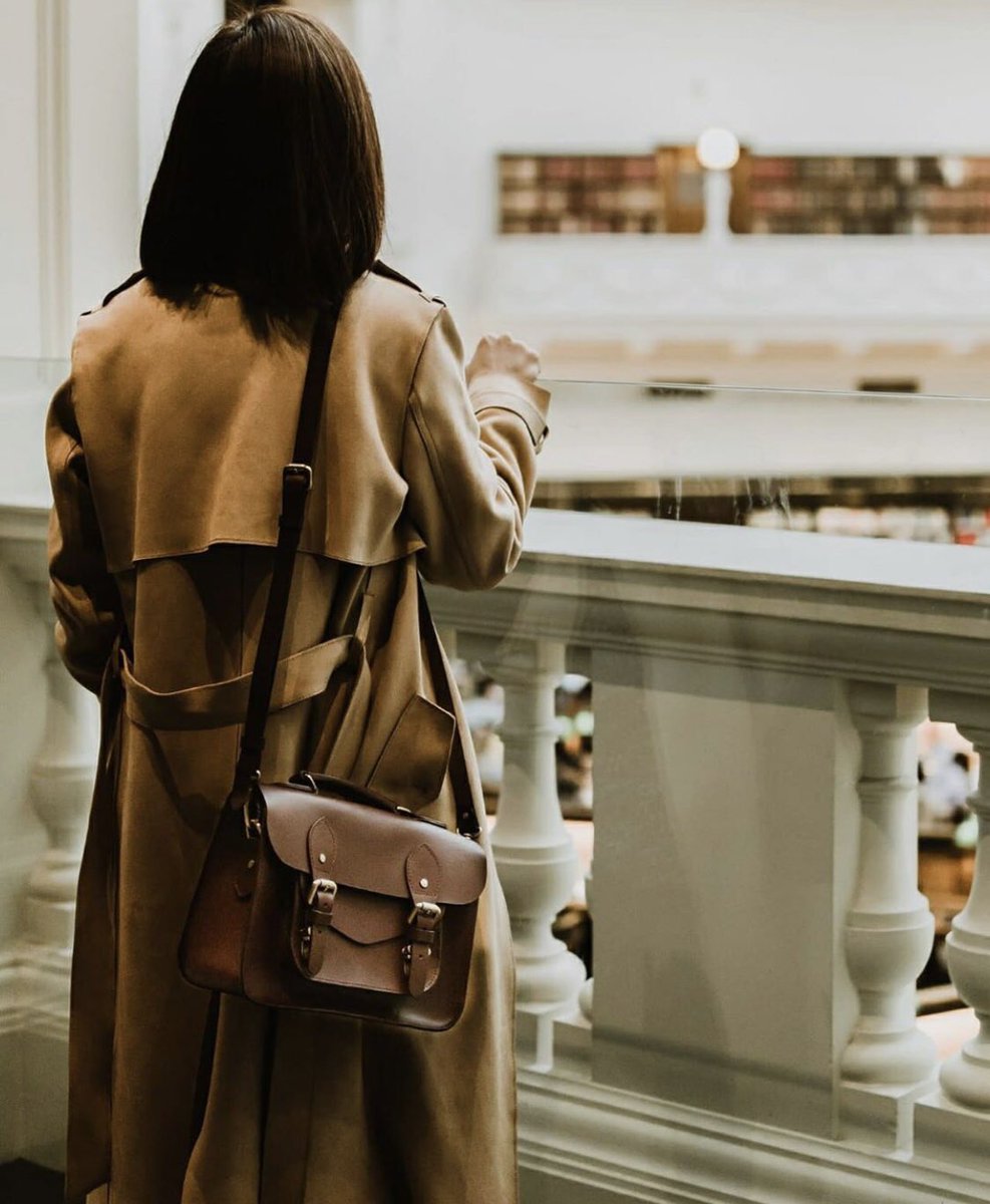SchoolofSatchel's tweet photo. As a lean startup, we want to give the best we can for our local leather craftsmen in these challenging times.
To help them earn more &amp; support their families, all items are 15% OFF sitewide!😊⁠
.⁠
FREE SHIPPING NATIONWIDE for those with a minimum purchase of P3000. #LabanSMEs https://t.co/yQUdS2TqZ5