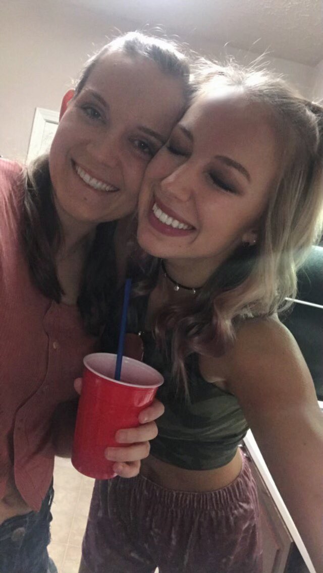Happiest of birthdays to my very own paparazzi 🤩 no one else I’d rather touch Cardi with!!! Love you the most Josie girl, you deserve the best day ever 💋🥂🎉