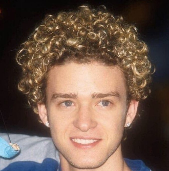 mrcrses's tweet image. Niggas said this was Ruth and I can’t unsee it 😂😂😂 #ozark