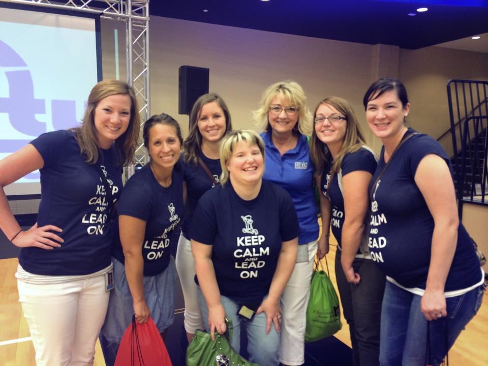 mrskcbearcat's tweet photo. So many throwback memories with RV staff! ❤️@RVRoadrunner #throwbackthursdaylps https://t.co/ofwC5RSTls