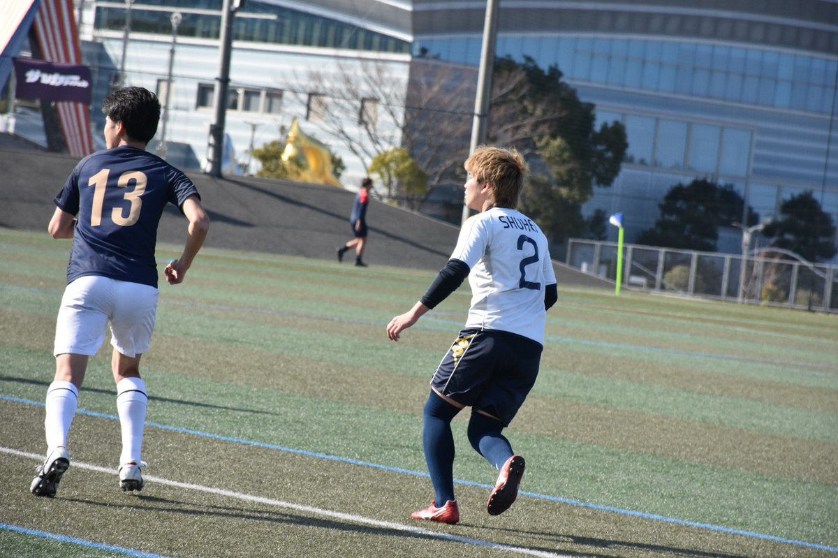 Luceat2012's tweet photo. 【幹部紹介】
Luceatの副会長！
#2  伊藤柊平
左右の正確なキックと積極的な攻撃参加が持ち味のSB。
Luceatのおしゃべりピンク担当👩‍🎤
とにかく話し始めたら止まらないからマシンガントーカー🗣
髪もクローゼットの中の服も全部ピンクにするくらいのピンクLover🥰 https://t.co/o1fJFNzZ3C