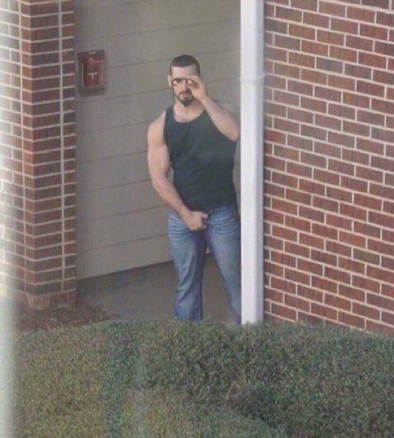 me making sure my homies are following lockdown procedures properly and staying in their homes