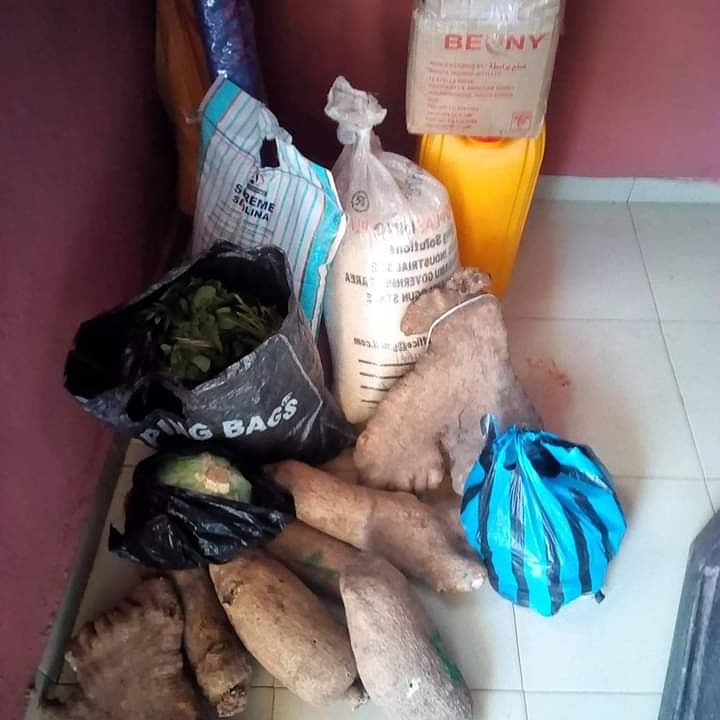 I used my March and April house rent to buy food stuffs that will do me for three months. If he like, let him call police🙄