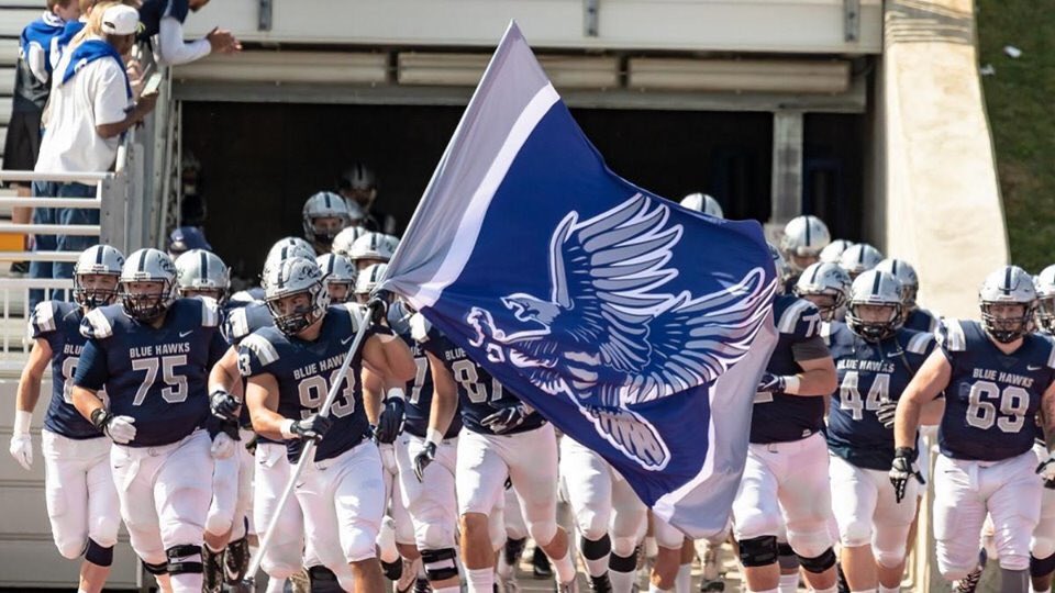 Coach_Boogaard's tweet photo. 🚨🚨Attention all recruits🚨🚨
A virtual tour of our football facilities is coming soon! Pay close attention to this thread and see what @BlueHawkFB can offer you from a facilities stand point! #HawksAreUp https://t.co/HsPTfhFhBf