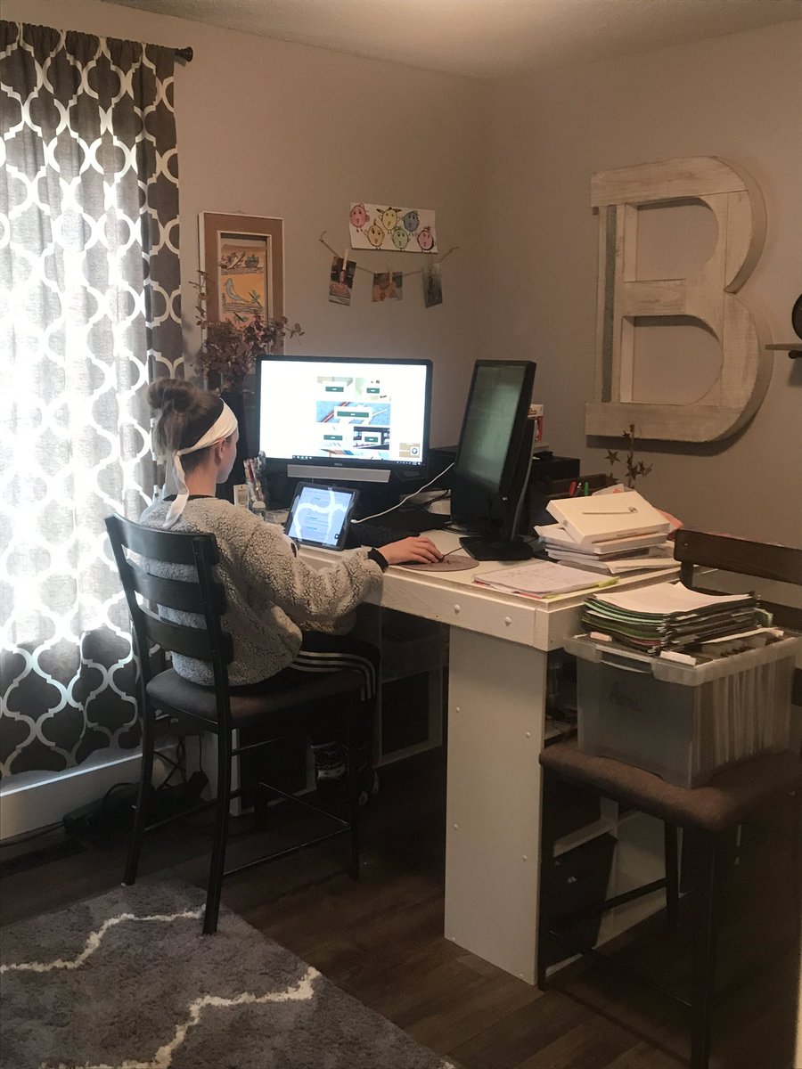 baumers23's tweet image. #DistantLearning #DifferentRooms #6ft #COVIDー19