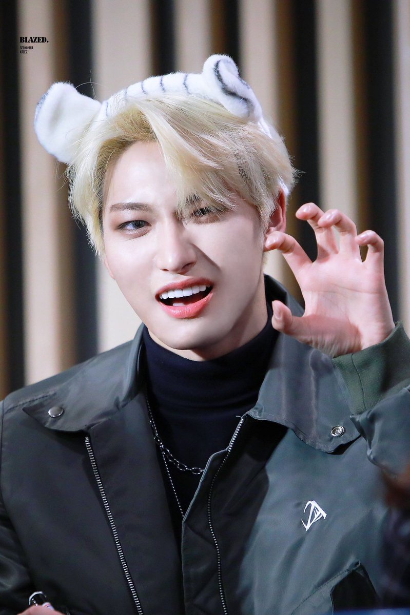 Park Seonghwa blonde hair↳ A necessary thread @ATEEZofficial  #SEONGHWA #봄의_빛나는별_성화야_생일축하해 #Always_Our_Star_Seonghwa #HAPPY_SEONGHWA_DAY